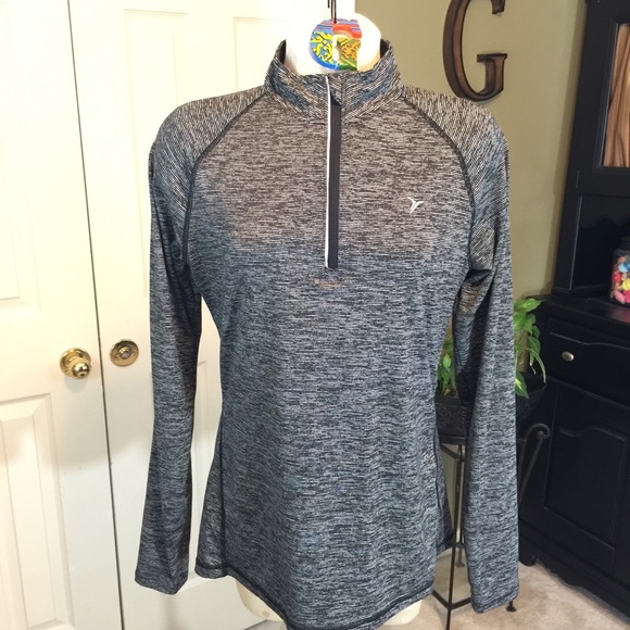 Old Navy Tops - Old Navy Active Go-Dry 1/2 Zip Top Size Large
